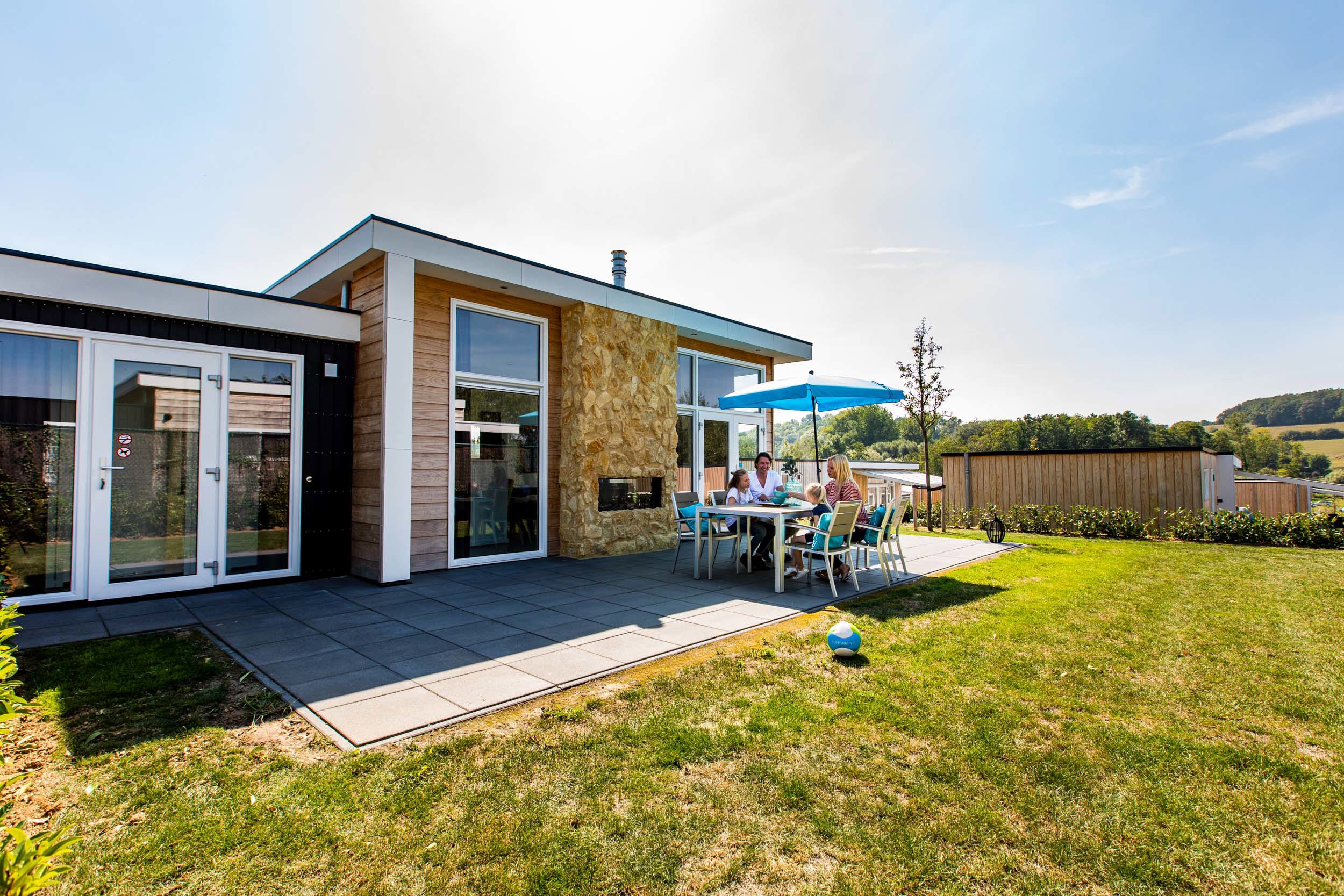 Vakantiehuis in Schin op Geul (Nederland) 2 honden zijn welkom