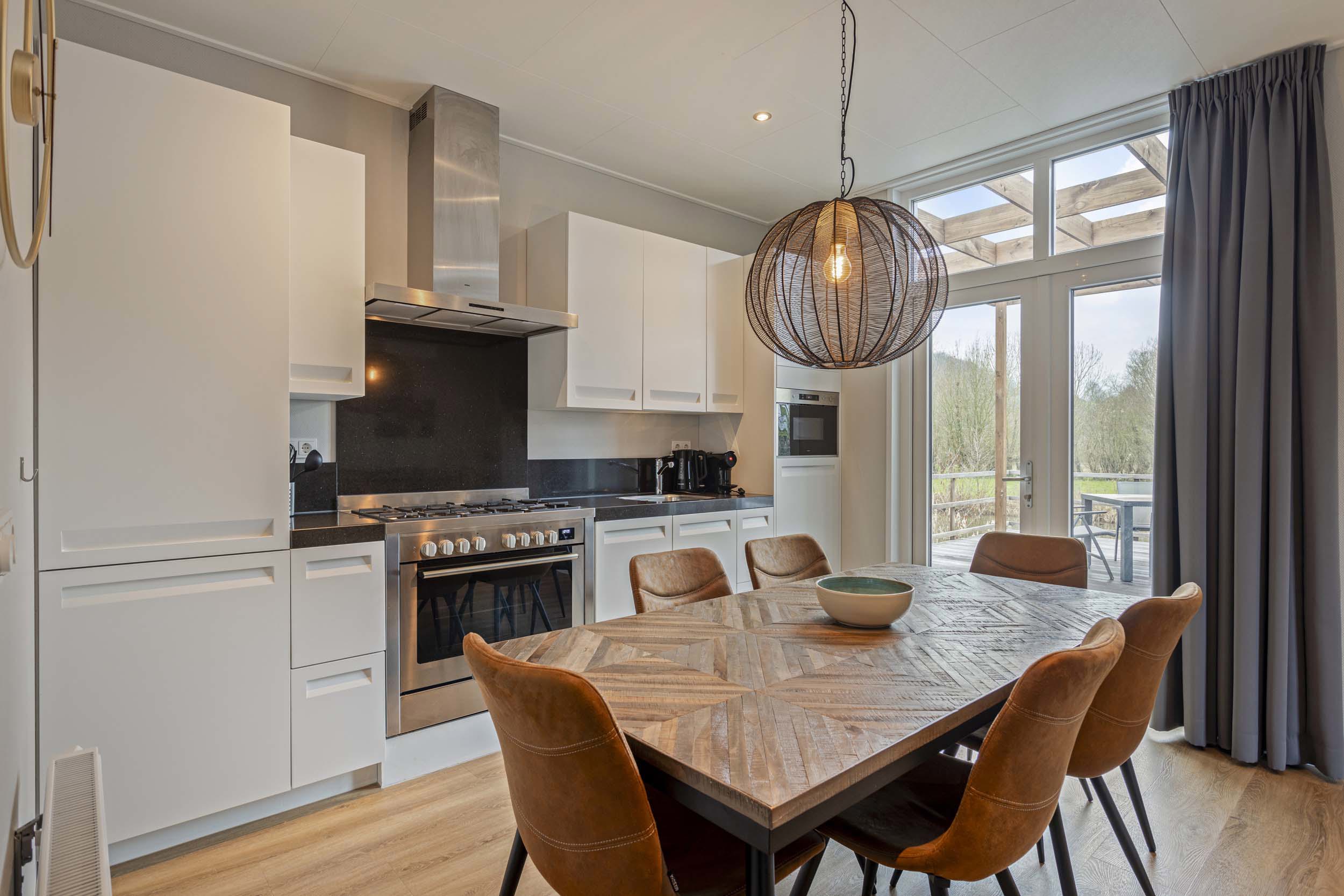 Lodge Royal 6 personen Wellness (Hottub)