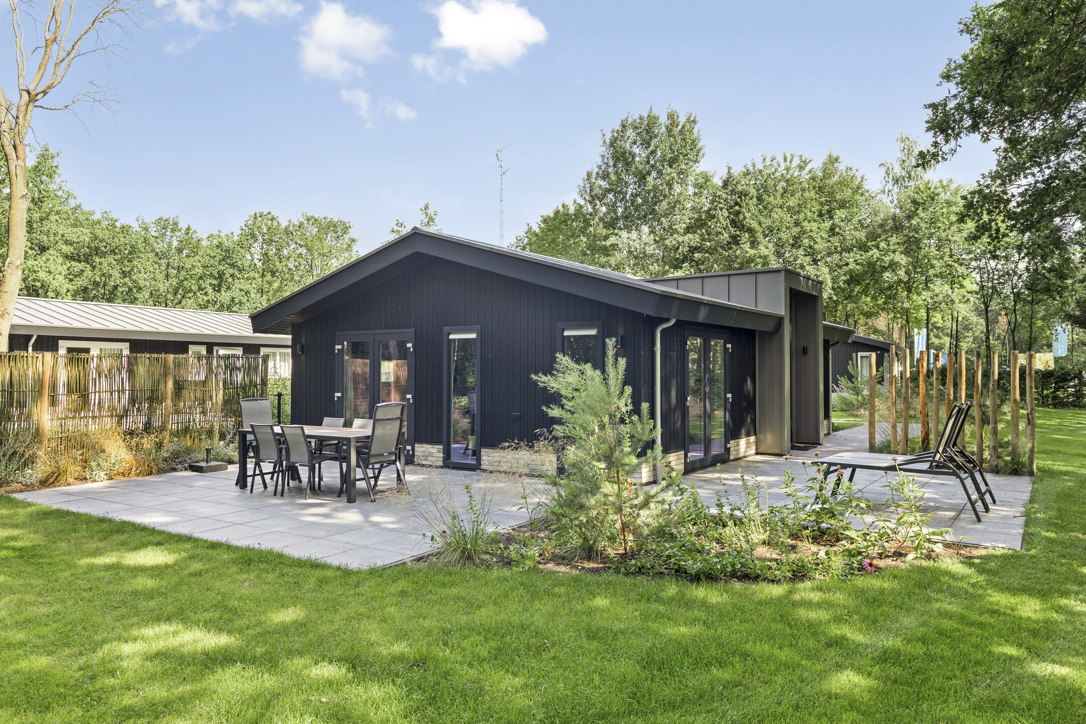 Vakantiehuis met omheinde tuin in Lage Mierde (Nederland) 2 honden zijn welkom